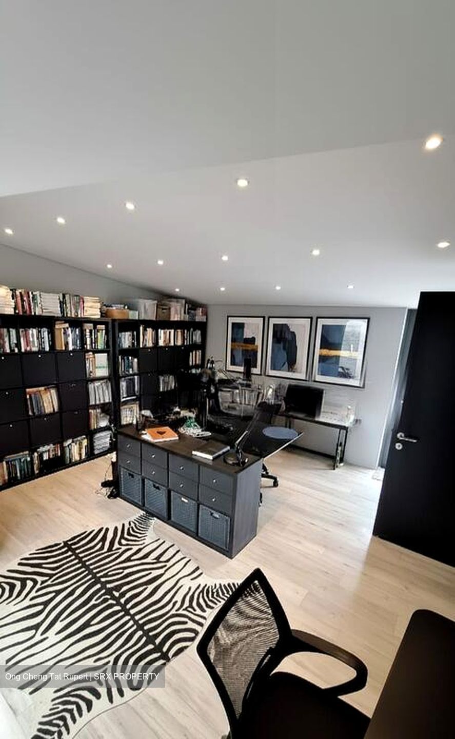 Avant Parc (D27), Terrace #495594811